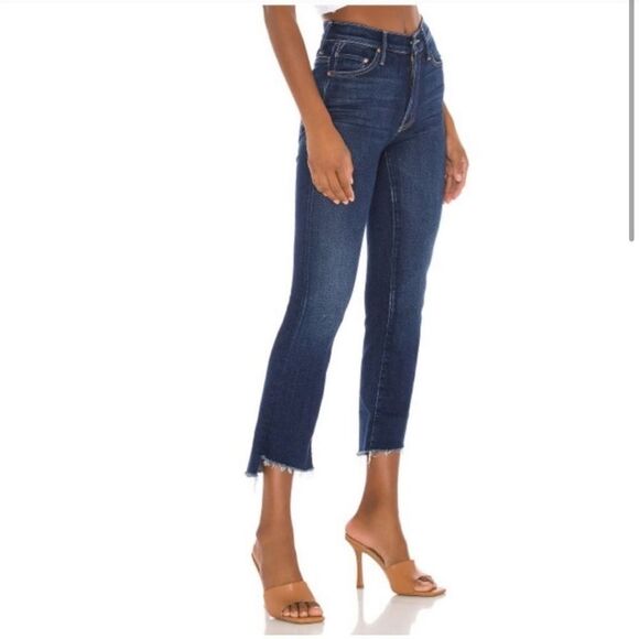 MOTHER The insider crop fray jeans size 25 in off limit blue shark hem - Picture 2 of 14